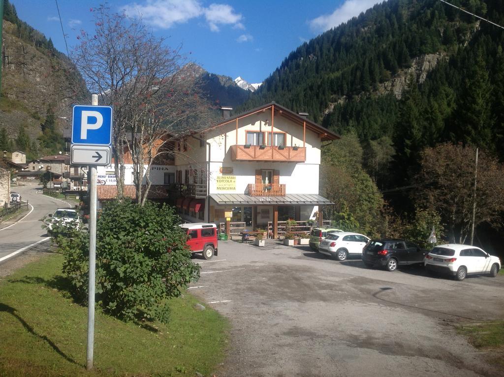Affittacamere Valle Dorizzo Di Scavoni Paolo Val Dorizzo Exterior foto